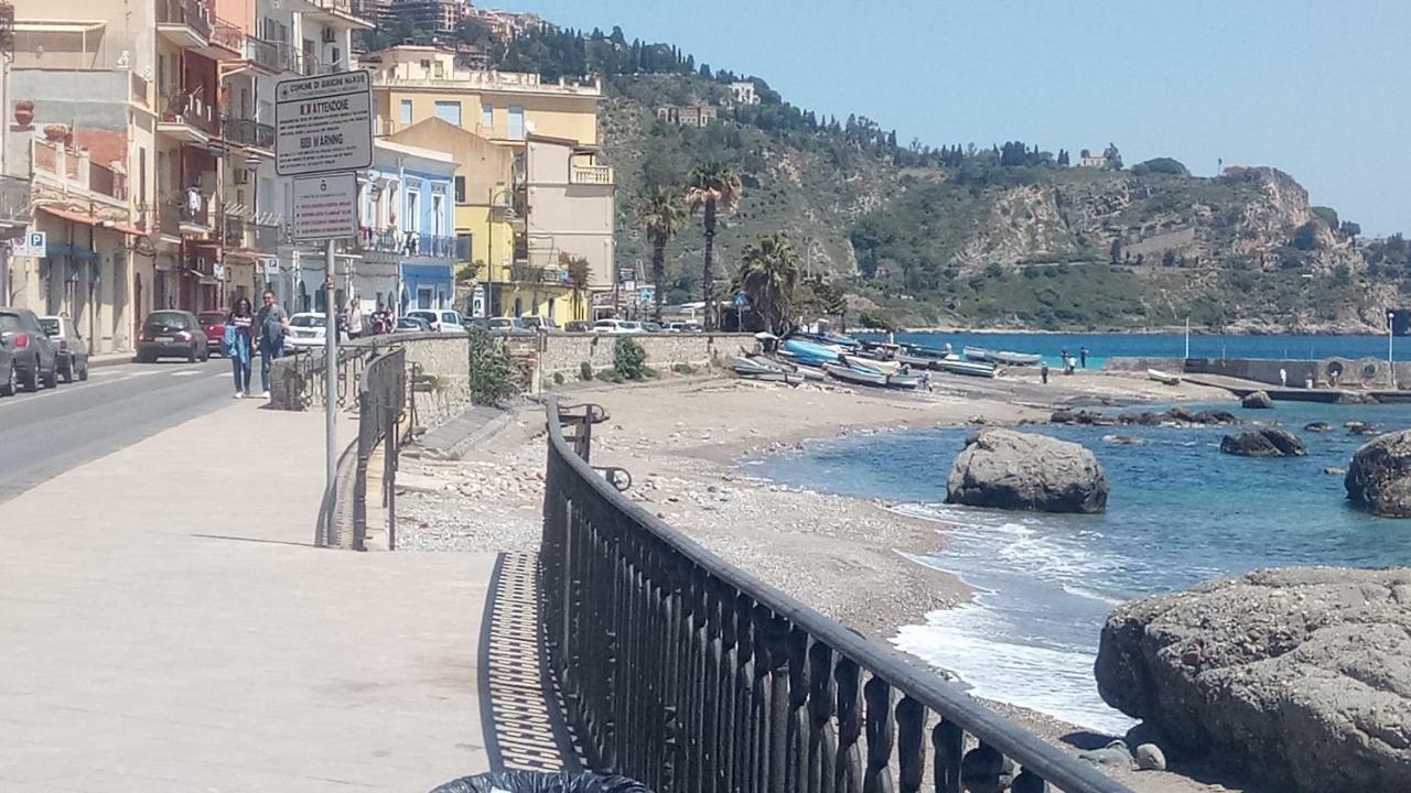 Lucia & Giovanni Giardini Naxos Εξωτερικό φωτογραφία
